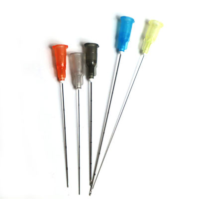 Wstrzykiwacz wypełniacz jednorazowy 304 ze stali nierdzewnej Bunt Cannula wszystkie rozmiary 18g-30g Bunt Needle